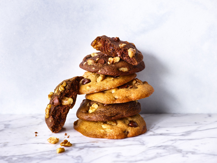 Chocolate_Chip_Walnut_Cookies_V2_28559_Sweets_Website