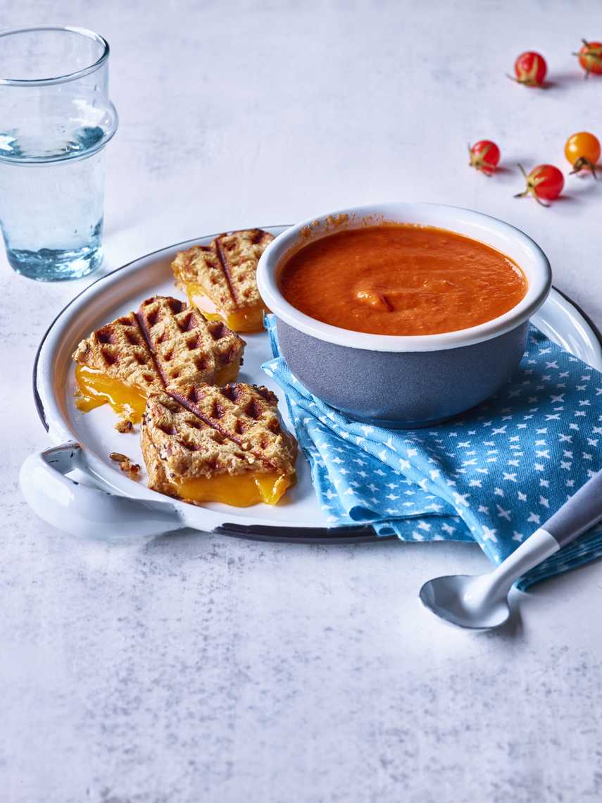 LEIGH_BEISCH_Tomato_Soup_Grilled_Cheese_21703