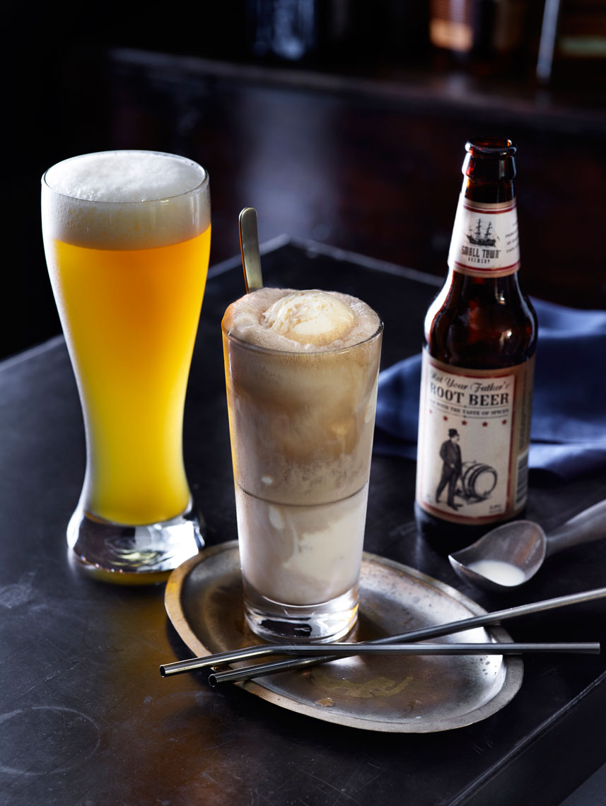 LEIGH_BEISCH_root_beer_float_blue_moon_brewtus_25101