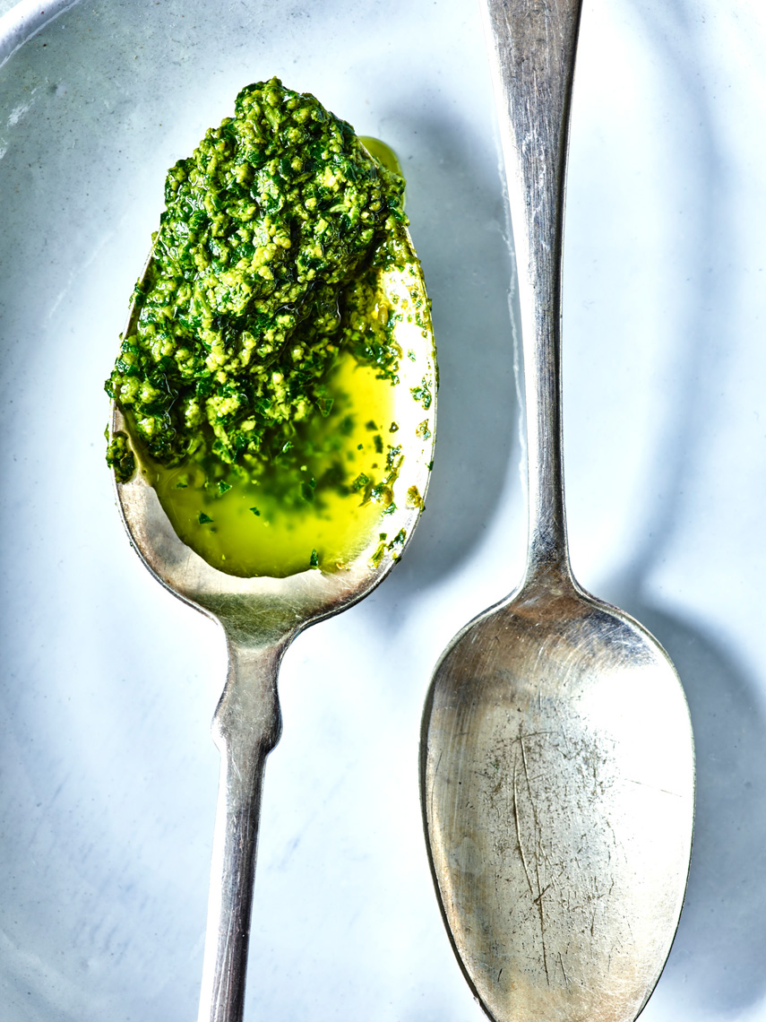 Pesto_Spoon_30962_Still_Website